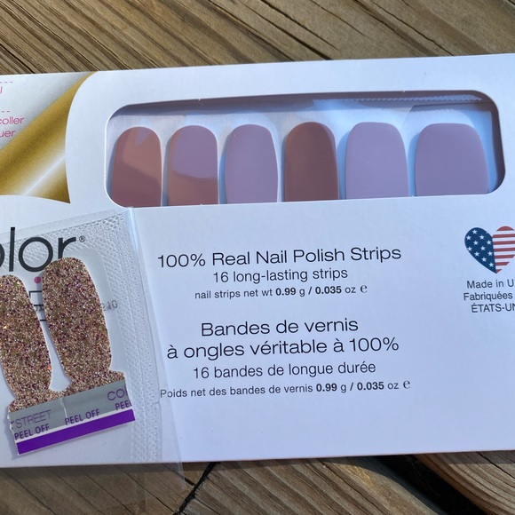 Color street nails - Picture 2 of 4